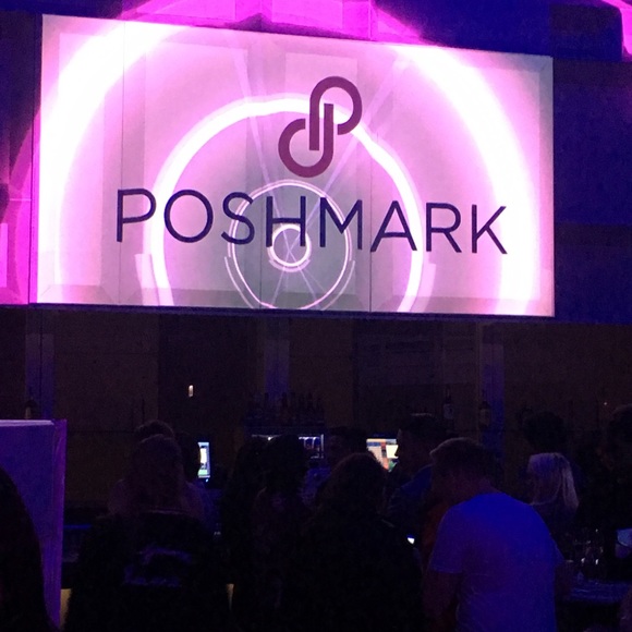 Welcome to My Closet - Picture 7 of 8